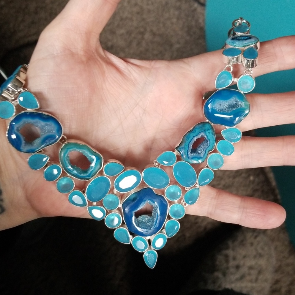 Blue chaceldony & blue quarts agate bib necklace